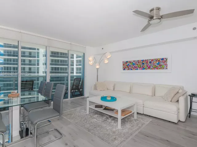 1-bedroom condo for rent in Hallandale Beach - 1830 S Ocean Dr 1605 - MondialRealty