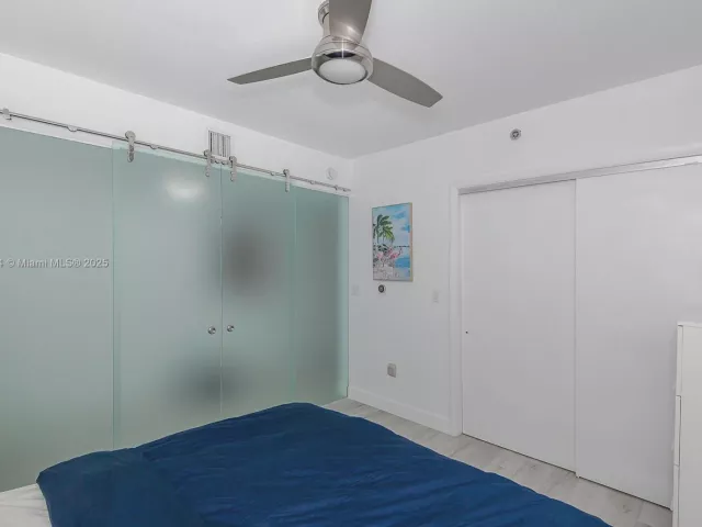 1-bedroom condo for rent in Hallandale Beach - 1830 S Ocean Dr 1605 - MondialRealty
