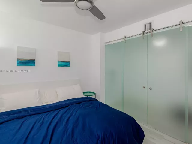 1-bedroom condo for rent in Hallandale Beach - 1830 S Ocean Dr 1605 - MondialRealty