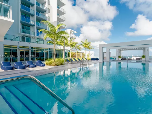 1-bedroom condo for sale in Miami -  - MondialRealty