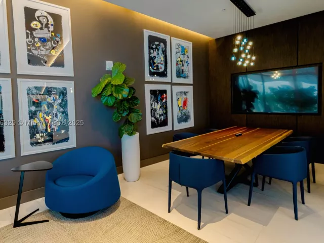 1-bedroom condo for sale in Miami -  - MondialRealty