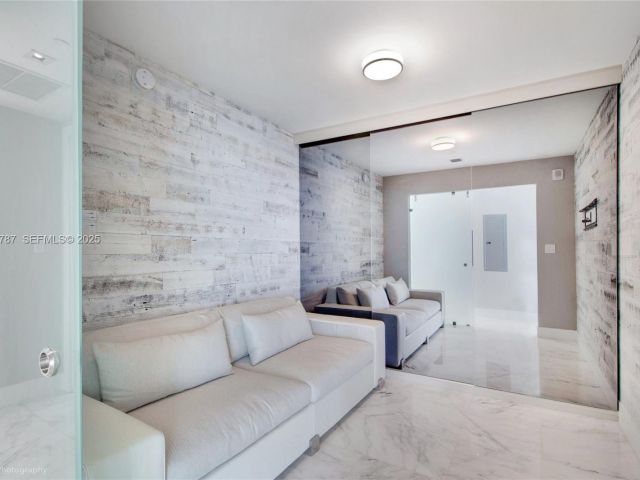 Apartment for sale  Unit #3102 - photo 6544664