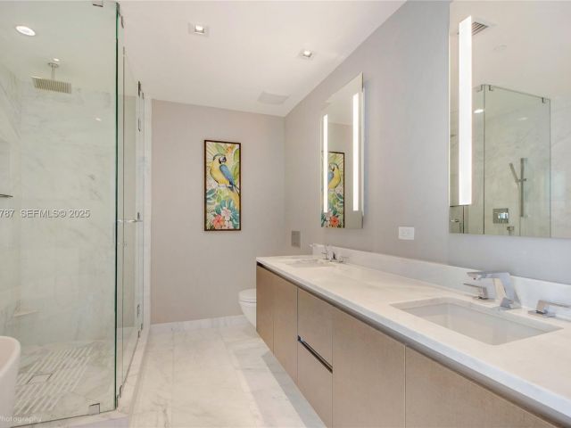 Apartment for sale  Unit #3102 - photo 6544667