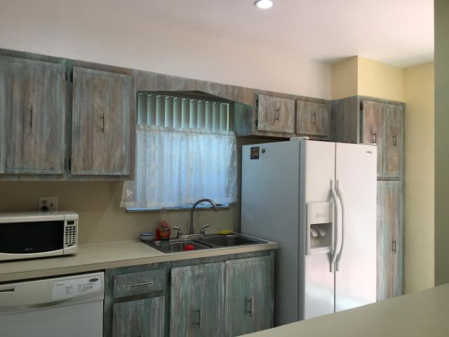 Home for rent at 1251 S Federal Hwy 1190 Highway 1190 - photo 6541827