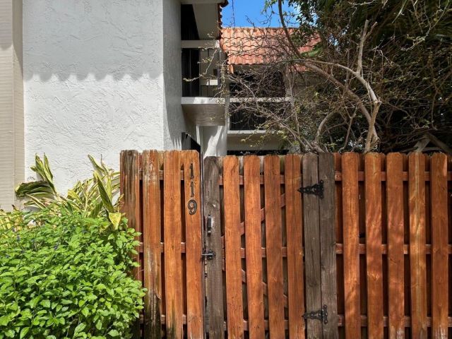 Home for rent at 1251 S Federal Hwy 1190 Highway 1190 - photo 6541834