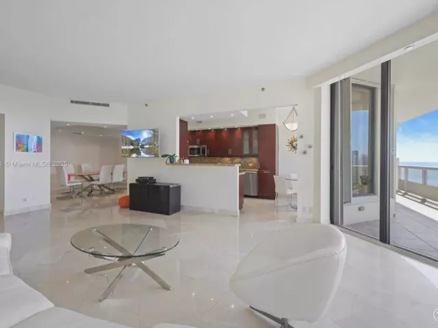 Apartment for rent  Unit #TS8 - photo 6540844