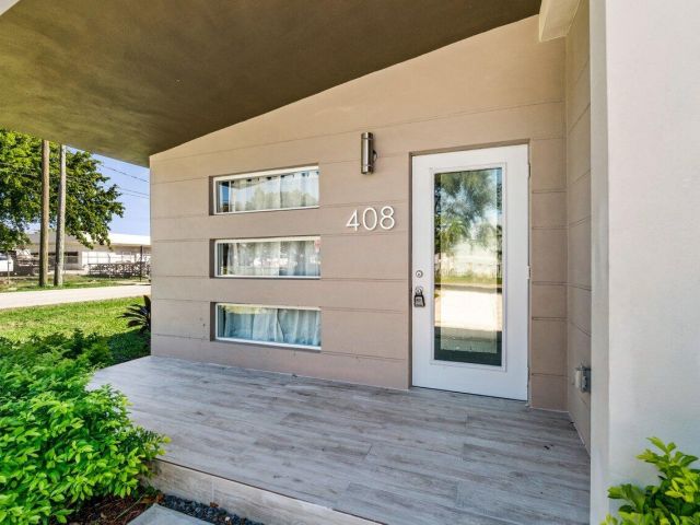 Home for sale at 408 SW 4th Street - photo 6541442