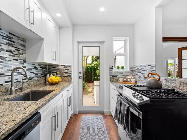 2-bedroom home for sale in Miami Beach - 642 86th St - MondialRealty