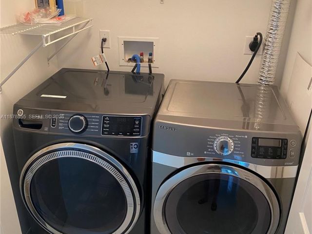 Apartment for sale  Unit #705 - photo 6543096