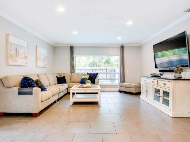 Home for rent at 7515 Silver Woods Court - photo 6541849