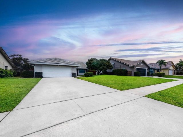 Home for rent at 7515 Silver Woods Court - photo 6541854