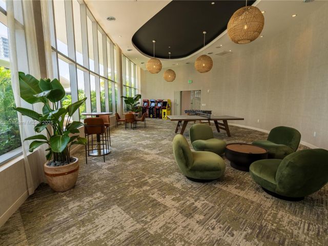 Apartment for sale  Unit #2201 - photo 6604364