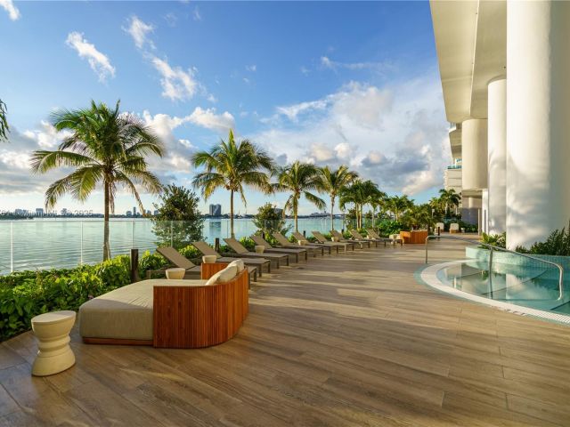 Apartment for sale  Unit #2201 - photo 6604370