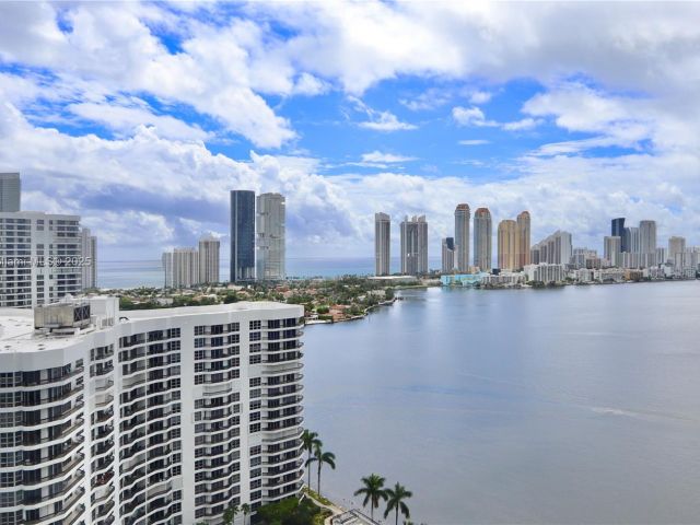 Apartment for rent  Unit #2510 - photo 6543823