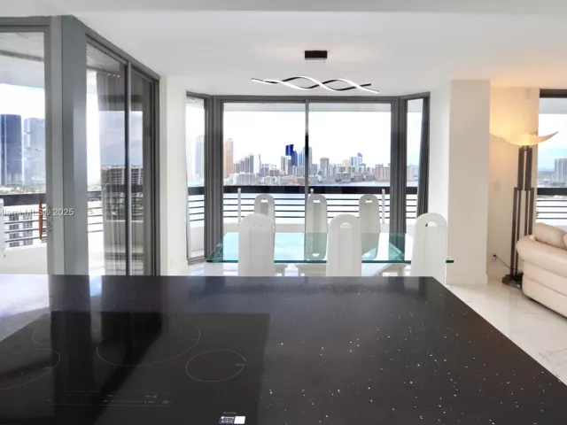 2-bedroom condo for rent in Aventura - 3530 Mystic Pointe Dr 2510 - MondialRealty