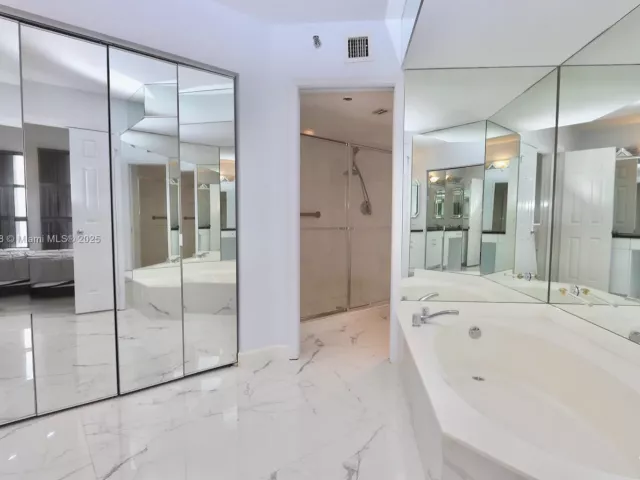 2-bedroom condo for rent in Aventura - 3530 Mystic Pointe Dr 2510 - MondialRealty