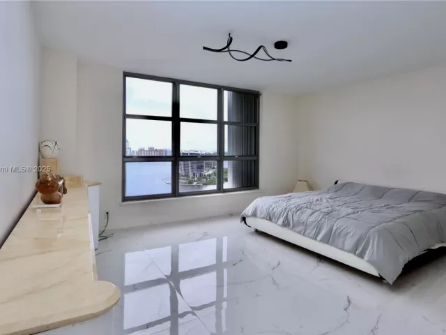 2-bedroom condo for rent in Aventura - 3530 Mystic Pointe Dr 2510 - MondialRealty