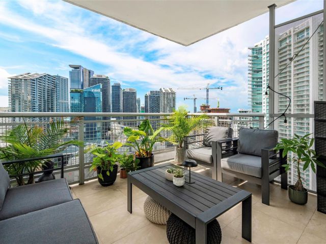 Apartment for sale  Unit #3508 - photo 7441587