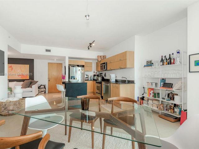 Apartment for sale  Unit #3508 - photo 7441590