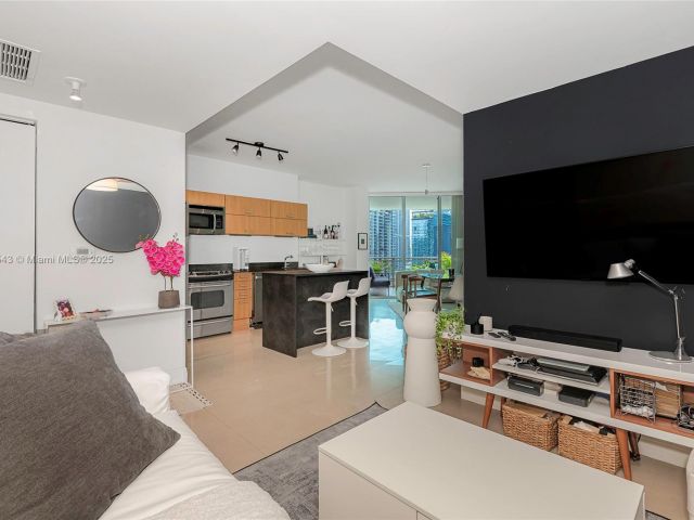 Apartment for sale  Unit #3508 - photo 7441592