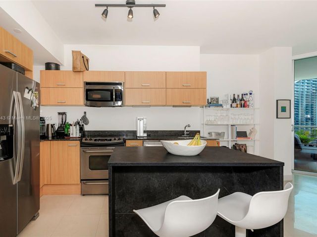 Apartment for sale  Unit #3508 - photo 7441595