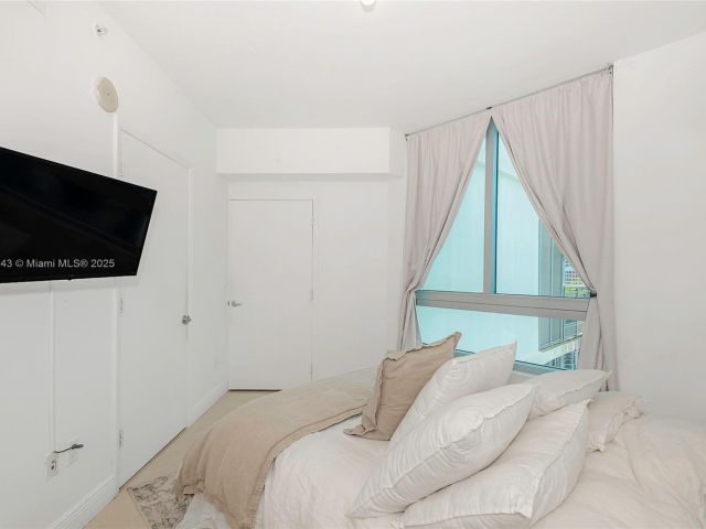 Apartment for sale  Unit #3508 - photo 7441603