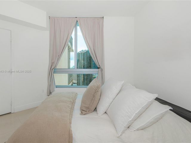 Apartment for sale  Unit #3508 - photo 7441604