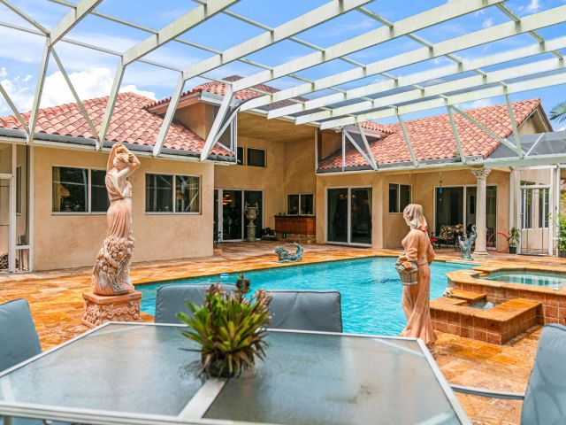 Home for sale at 16090 Rio Del Paz - photo 6545463