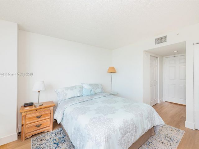 Apartment for sale  Unit #609 - photo 6549333