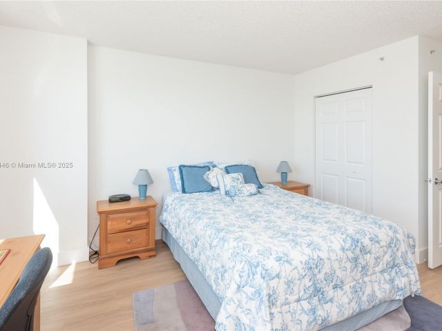 Apartment for sale  Unit #609 - photo 6549336