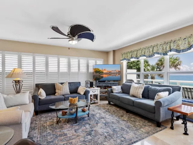 3-bedroom condo for sale in Fort Lauderdale - 3550 Galt Ocean Dr 111 - MondialRealty