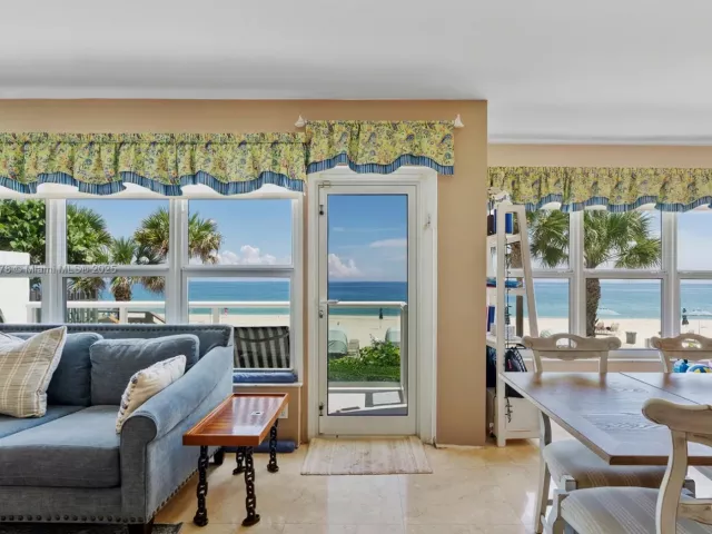 3-bedroom condo for sale in Fort Lauderdale - 3550 Galt Ocean Dr 111 - MondialRealty