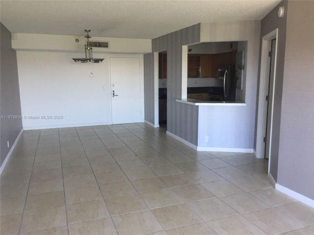 Apartment for sale  Unit #LP10 - photo 7430712