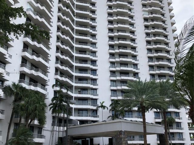 Apartment for sale  Unit #LP10 - photo 7430718