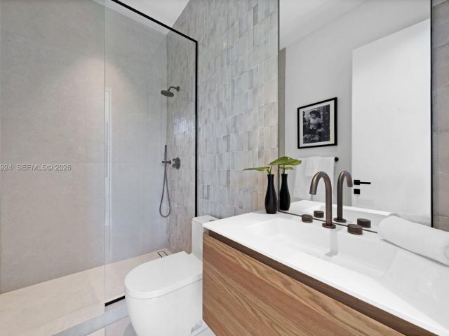 Home for sale at 291 Palm Ave - photo 6585747