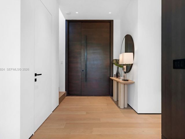 Home for sale at 291 Palm Ave - photo 6585758