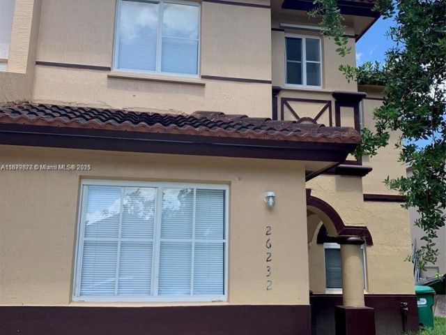 4-bedroom home for rent in Homestead - 26232 SW 135th Pl 0 - MondialRealty