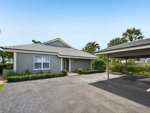 Home for sale at 660 Forsyth Street 7 - photo 6593977