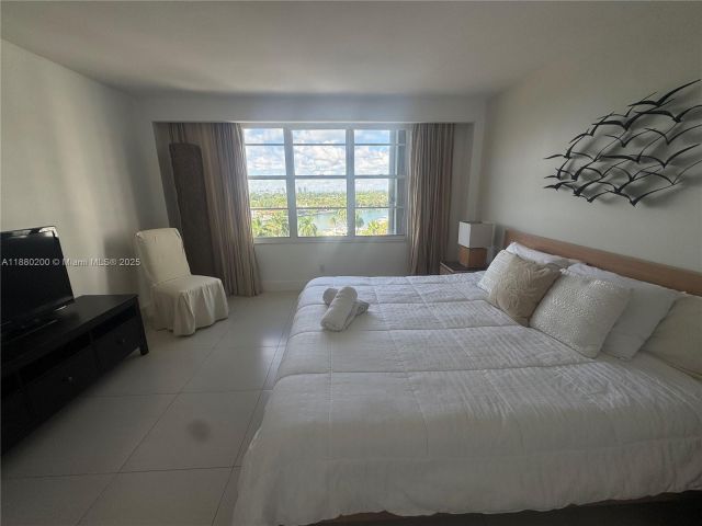 Apartment for rent  Unit #923 - photo 6550881