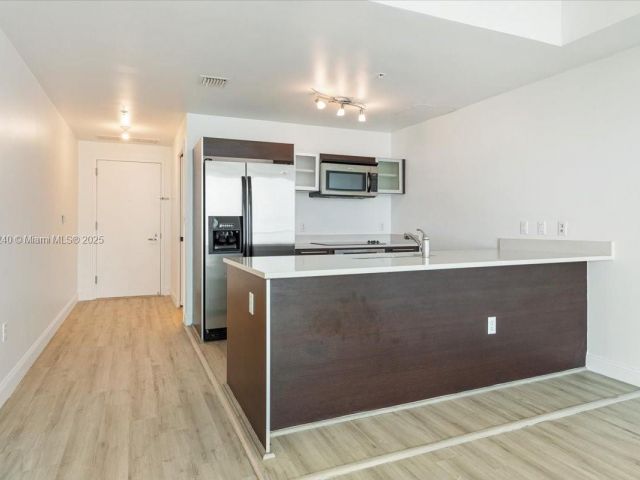 Apartment for sale  Unit #1509 - photo 7447982