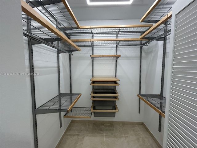 Apartment for rent  Unit #424 - photo 6554775