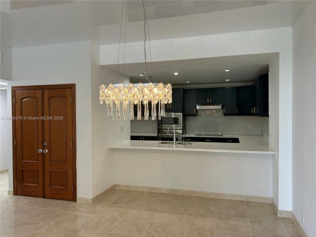 Apartment for rent  Unit #424 - photo 6554787