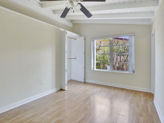 Home for rent at 1733 SW 5th Court - photo 6551477