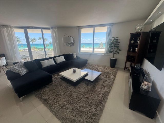 Apartment for rent  Unit #514 - photo 6550838