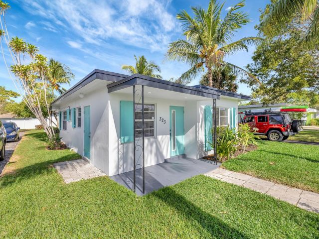 Home for sale at 325 De Carie Street - photo 6618549