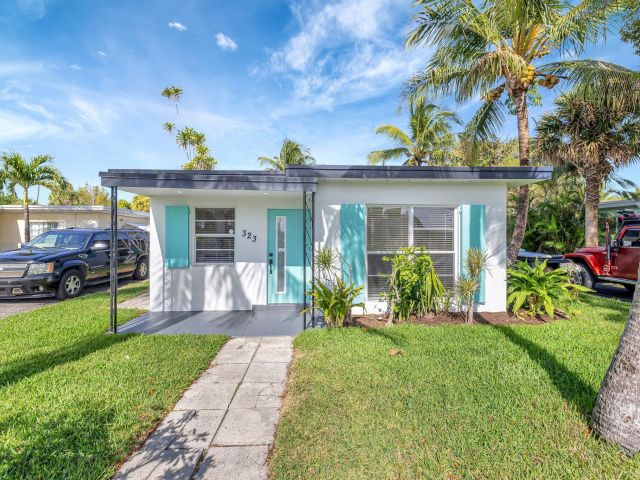 Home for sale at 325 De Carie Street - photo 6618550