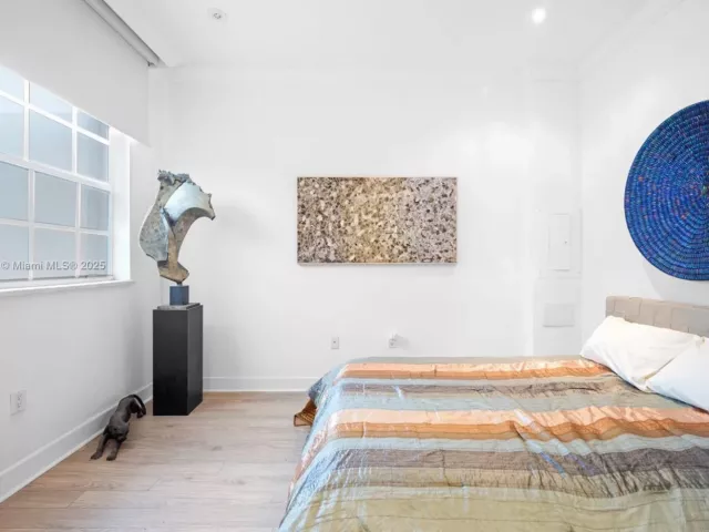 5-bedroom home for rent in Sunny Isles Beach - 19460 39th Ct 19460 - MondialRealty