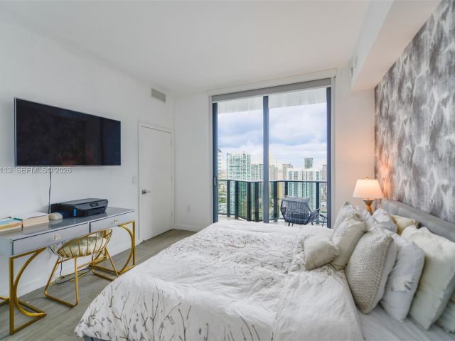 Apartment for sale  Unit #4108 - photo 6931137