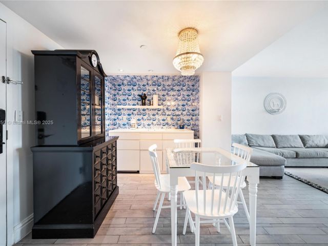 Apartment for sale  Unit # - photo 7449635