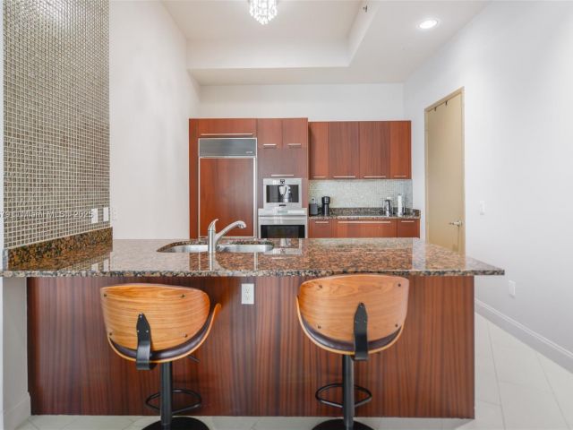 Apartment for rent  Unit #4203 - photo 6552955